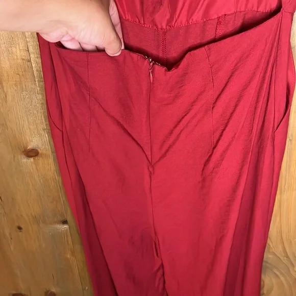 Open Back Jumpsuit - Picture 3 of 7